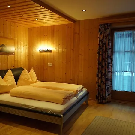Perfler Guest house 2*
